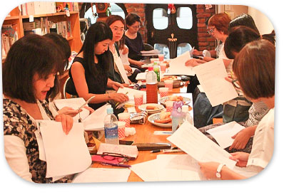 おばあさんの知恵袋　童話づくりの会